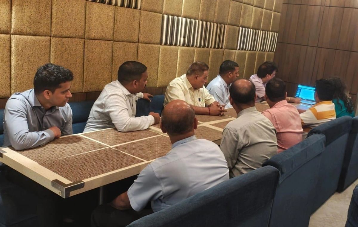 Faculty and delegates in session